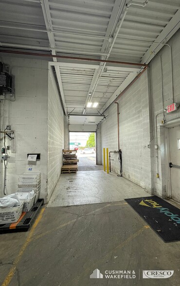 More Photos Of 12201 Elmwood Ave, Cleveland Manufacturing For Lease