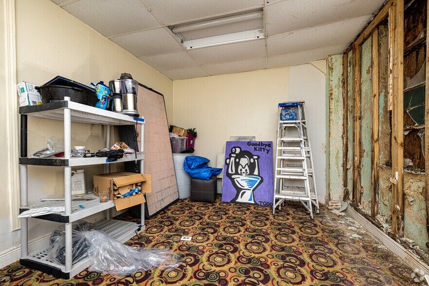 More Photos Of 1500 Robert C Blakes SR Dr, New Orleans Industrial For Sale