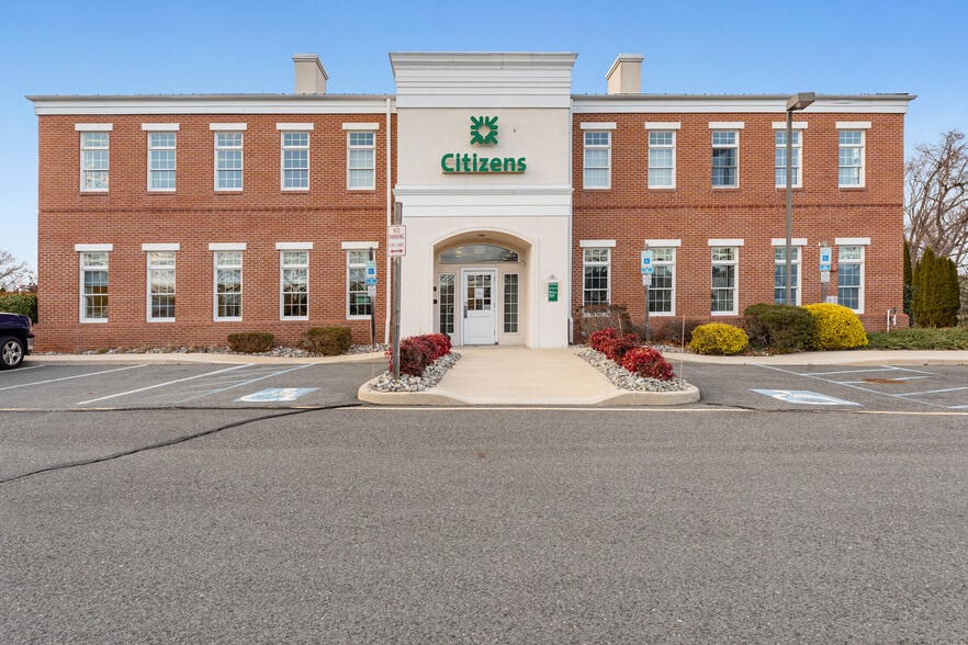 Primary Photo Of 130 N County Line Rd, Jackson Bank For Lease