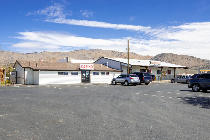 Primary Photo Of 3900 Carter Way, Wellington Bar For Sale