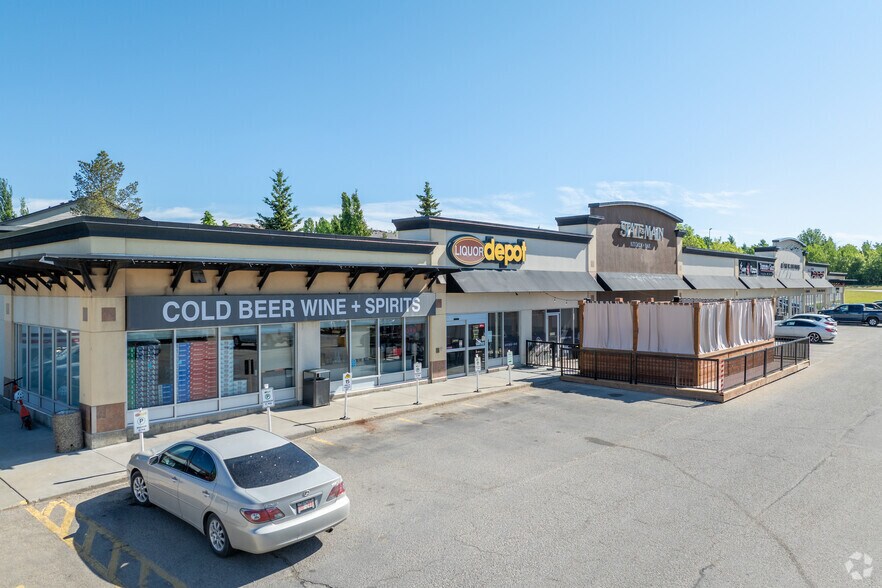 More Photos Of 3020 22 St, Red Deer Storefront For Lease