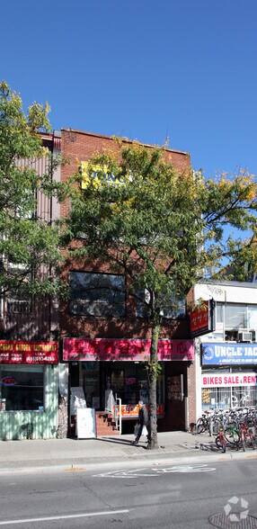 Primary Photo Of 357 Spadina Ave, Toronto Storefront Retail Residential For Lease