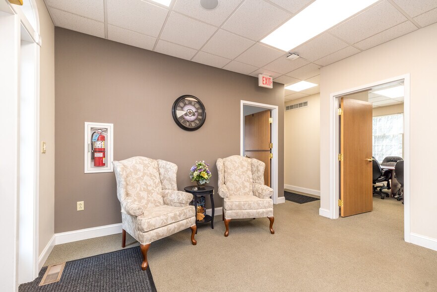 More Photos Of 300 Harleysville Pike, Souderton Office Residential For Sale