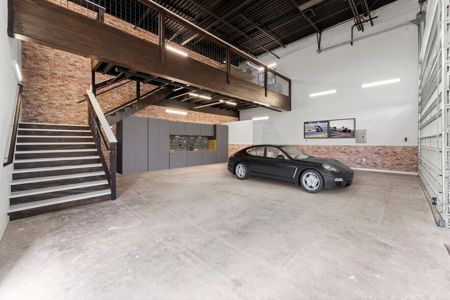 More Photos Of 1435 FM 1463 Rd, Katy Showroom For Sale