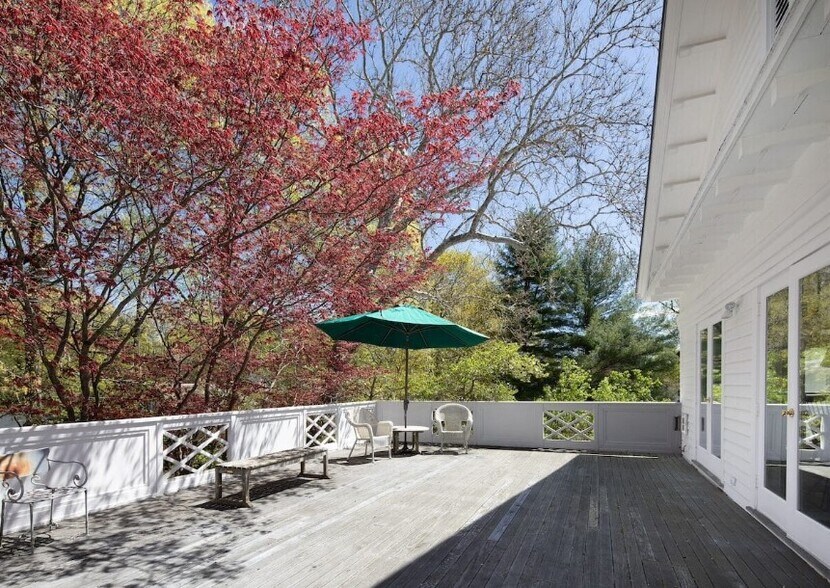 More Photos Of 308 Main St, Lakeville Apartments For Sale