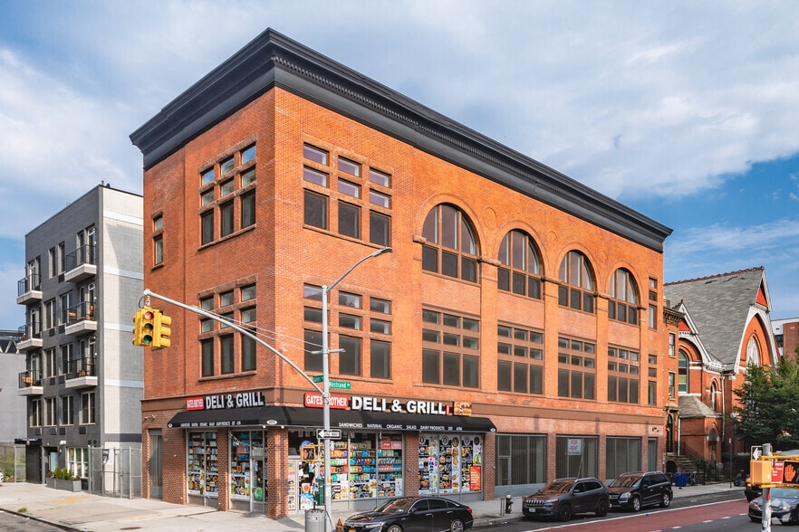 Primary Photo Of 405-407 Gates Ave, Brooklyn Loft Creative Space For Lease