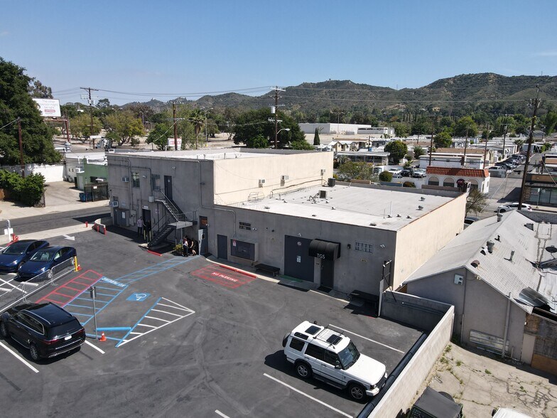 More Photos Of 8115 Foothill Blvd, Sunland Storefront Retail Office For Sale