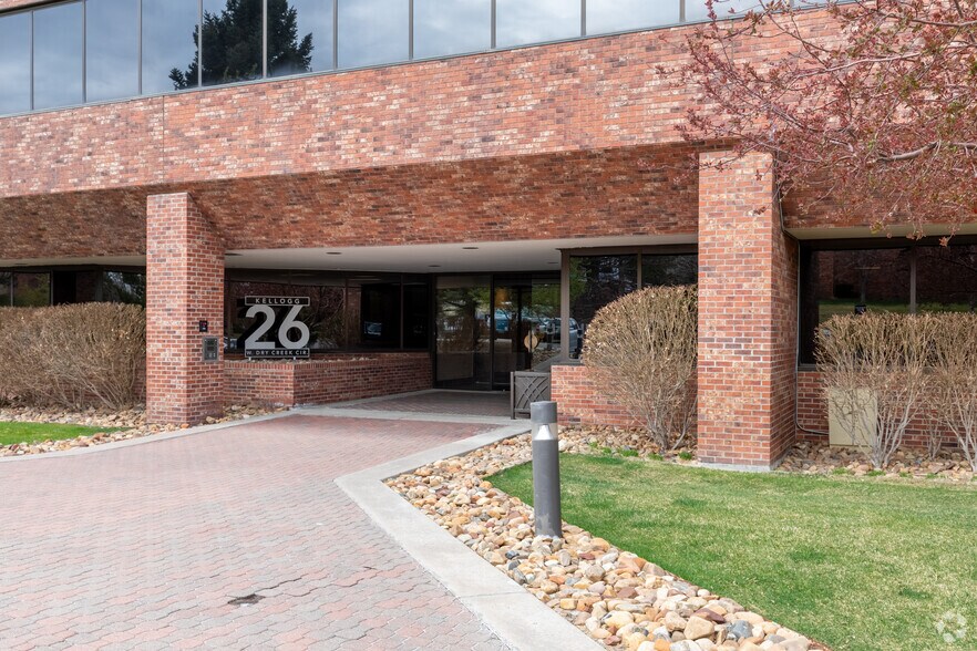 More Photos Of 26 W Dry Creek Cir, Littleton Office For Lease