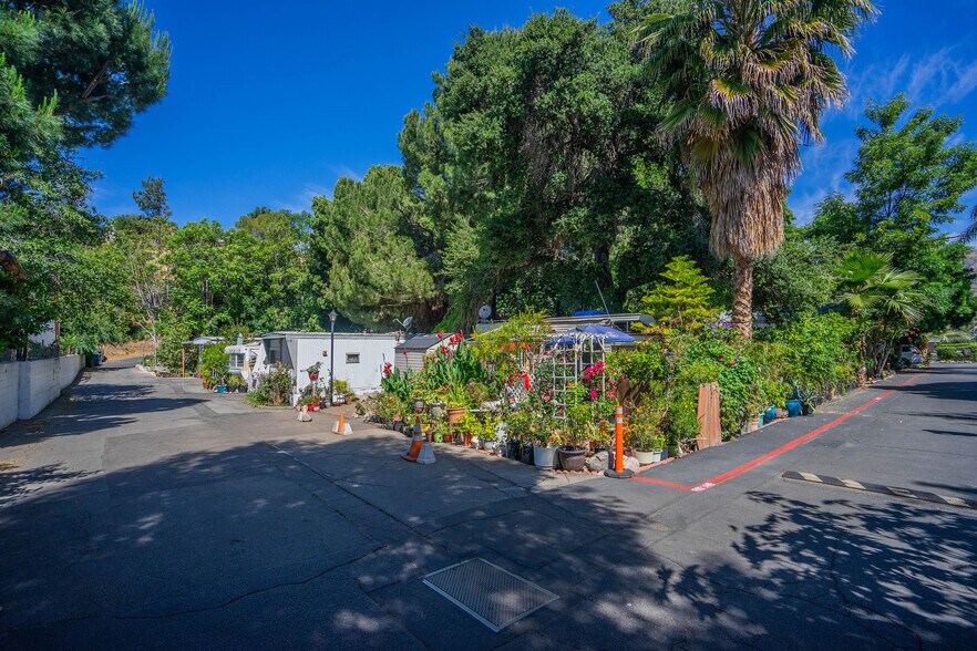 More Photos Of 10799 Sherman Grove Ave, Sunland Manufactured Housing Mobile Home Park For Sale