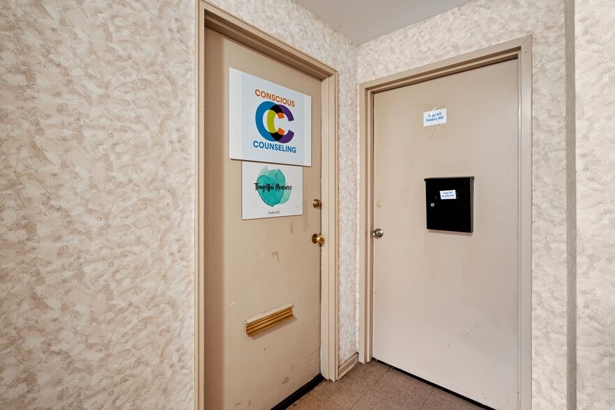 More Photos Of 200 N Village Ave, Rockville Centre Office Residential For Sale