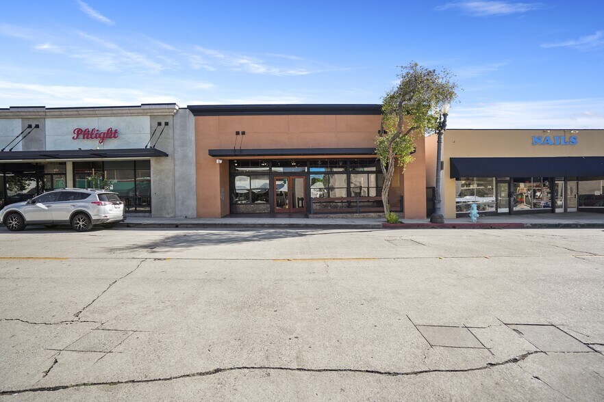 More Photos Of 6728 Bright Ave, Whittier Storefront For Sale