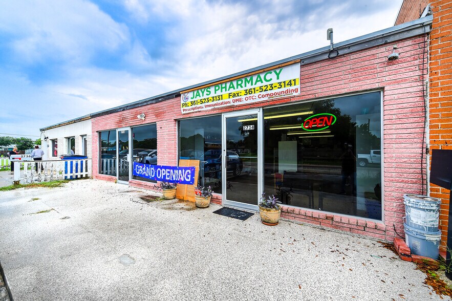 More Photos Of 2736 Dallas Ave, Ingleside Unknown For Lease