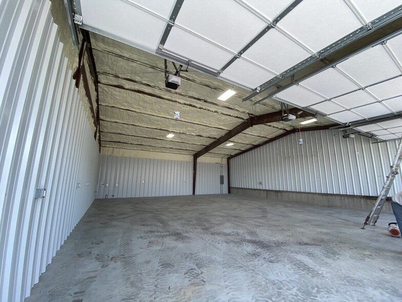 Primary Photo Of 17443 W Missouri 13, Branson West Self Storage For Lease