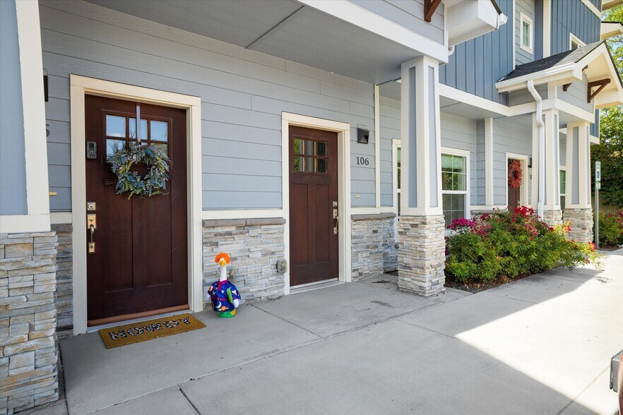 More Photos Of 10610 McMillan Rd, Boise Apartments For Sale
