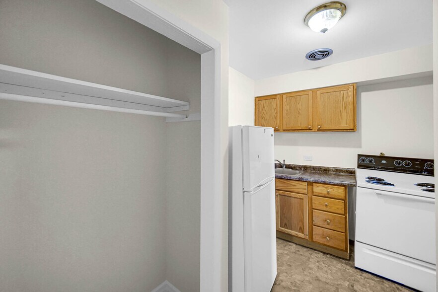 More Photos Of 184 W 147th St, Harvey Apartments For Sale