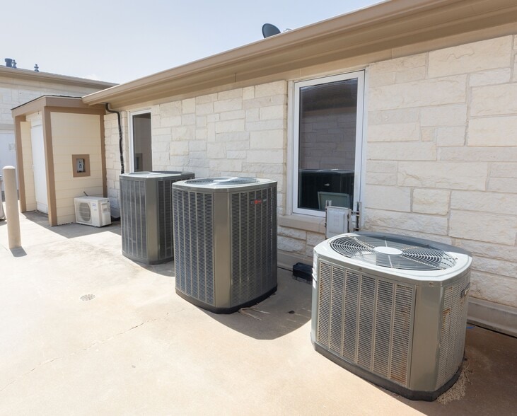 More Photos Of 6444 Central City Blvd, Galveston Rehabilitation Center For Sale