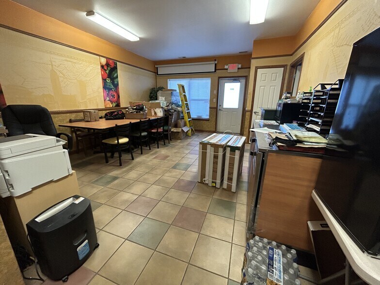 More Photos Of 646-662 Prosperity Way, Chesapeake Flex For Lease