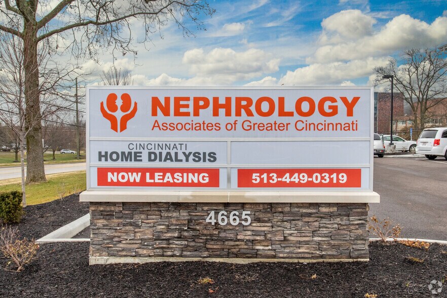 More Photos Of 4665 E Galbraith Rd, Cincinnati Medical For Lease