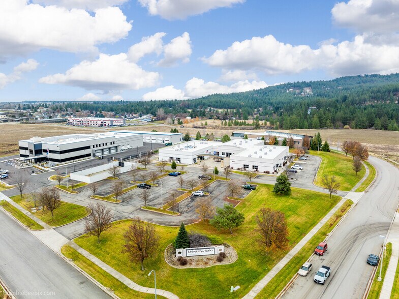 Primary Photo Of 958 S Lochsa St, Post Falls Office For Lease