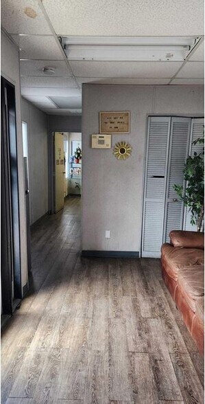 More Photos Of 4626 S 6th Ave, Tucson Auto Dealership For Sale