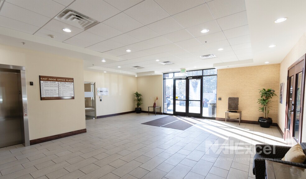 More Photos Of 8706 S 700 E, Sandy Medical For Sale