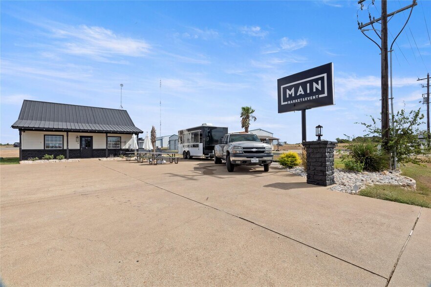 More Photos Of 5528 Fm 933, Whitney Office Residential For Sale