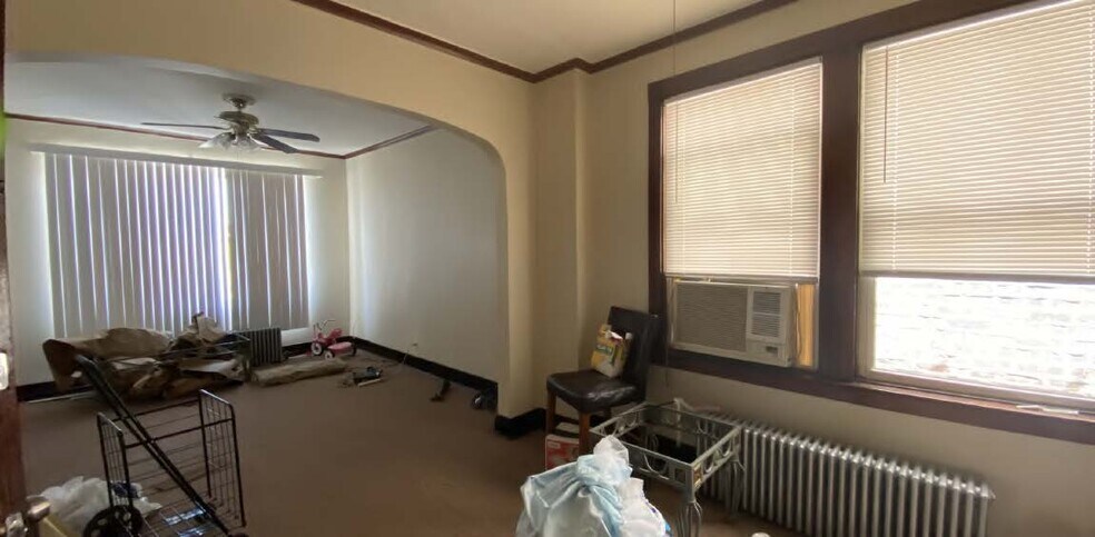 More Photos Of 4209 W Cermak Rd, Chicago Apartments For Sale