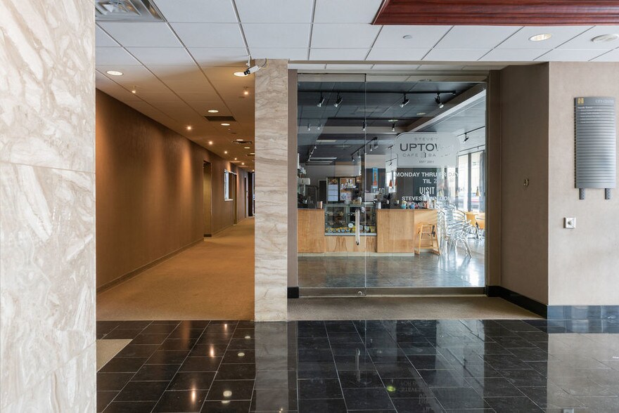 More Photos Of 200 S Lamar St, Jackson Office For Sale