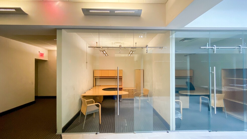 More Photos Of 823 Broad St, Augusta Office For Lease