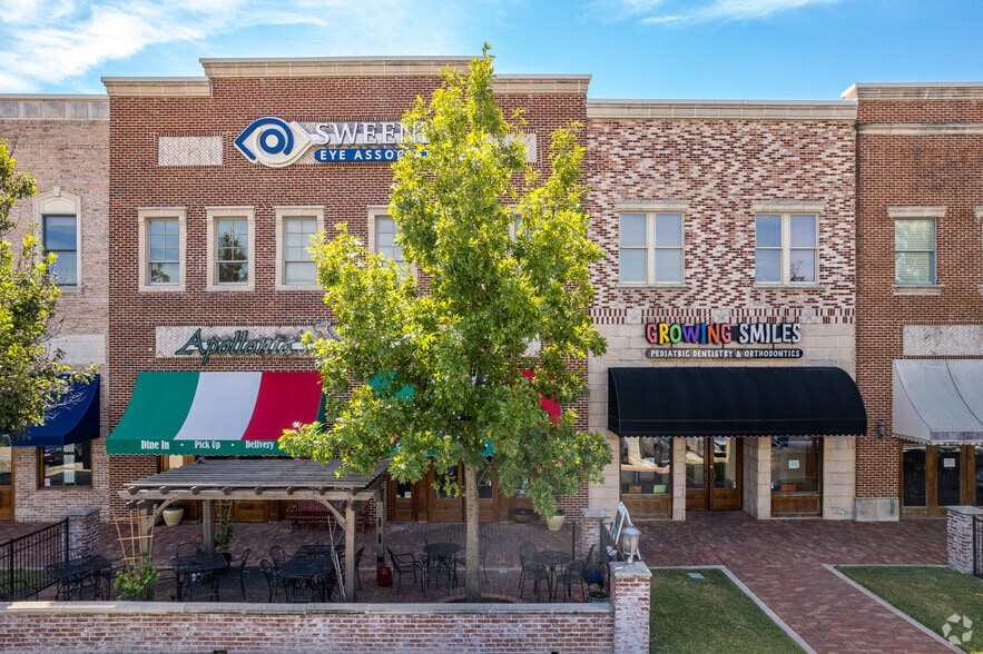 More Photos Of 3610 Shire Blvd, Richardson Storefront Retail Office For Lease