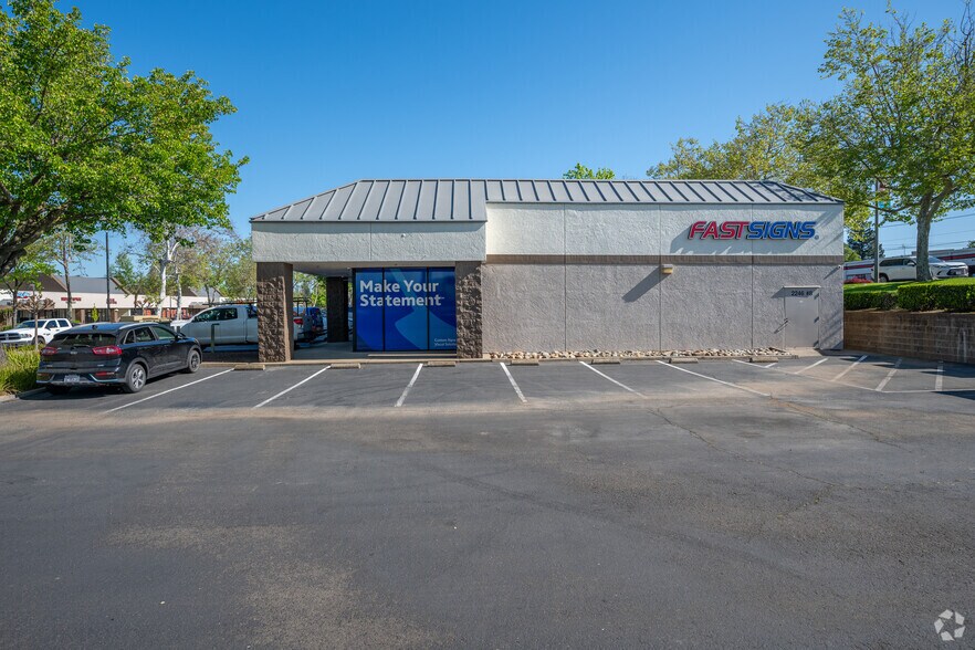 More Photos Of 2246-2286 Sunrise Blvd, Gold River Unknown For Lease