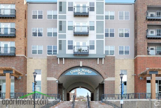 More Photos Of 12700 Nicollet Ave, Burnsville Apartments For Lease