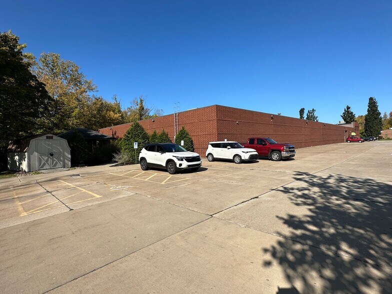 More Photos Of 7770 Division Dr, Mentor Manufacturing For Sale