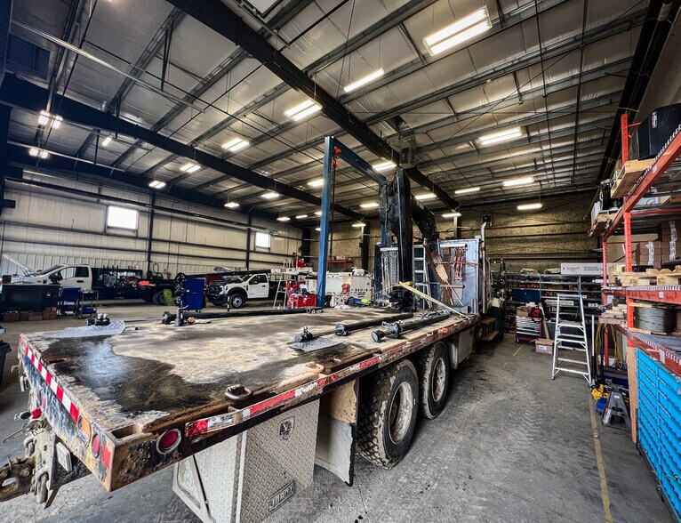 More Photos Of 6803 42 St, Leduc Warehouse For Sale