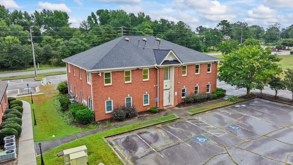 More Photos Of 883 Commerce Dr SW, Conyers Office For Lease