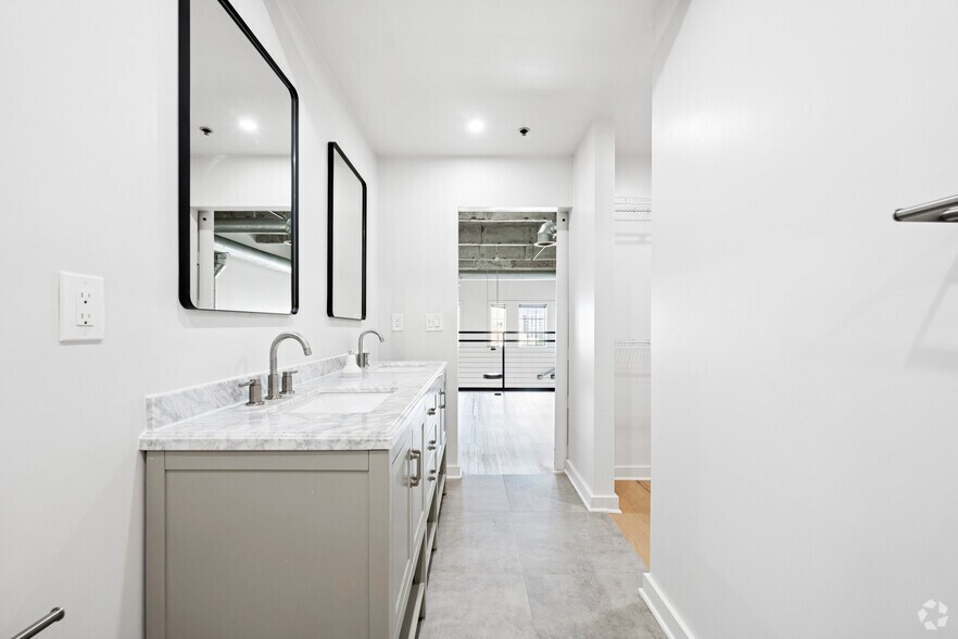 More Photos Of 232 19th St NW, Atlanta Apartments For Lease