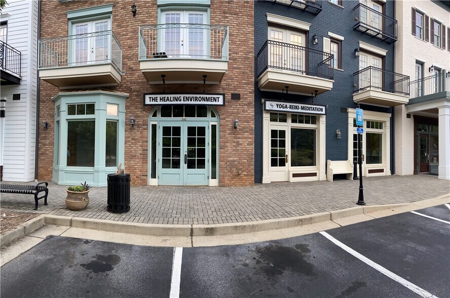 More Photos Of 1675 Cumberland Parkway - Unit 202-203-Bld 200, Smyrna Office For Sale