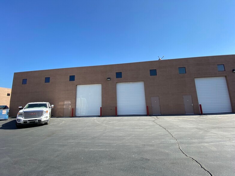 More Photos Of 473 N Old Hwy 91, Hurricane Warehouse For Lease