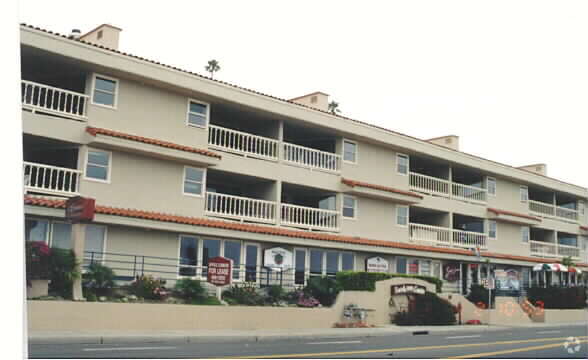 More Photos Of 34700 Pacific Coast Hwy, Capistrano Beach Office For Lease
