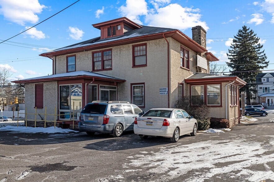 More Photos Of 13044 Bustleton Ave, Philadelphia Medical For Sale