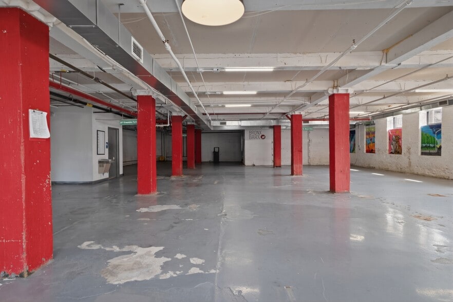 More Photos Of 111 Bruckner Blvd, Bronx Office For Lease