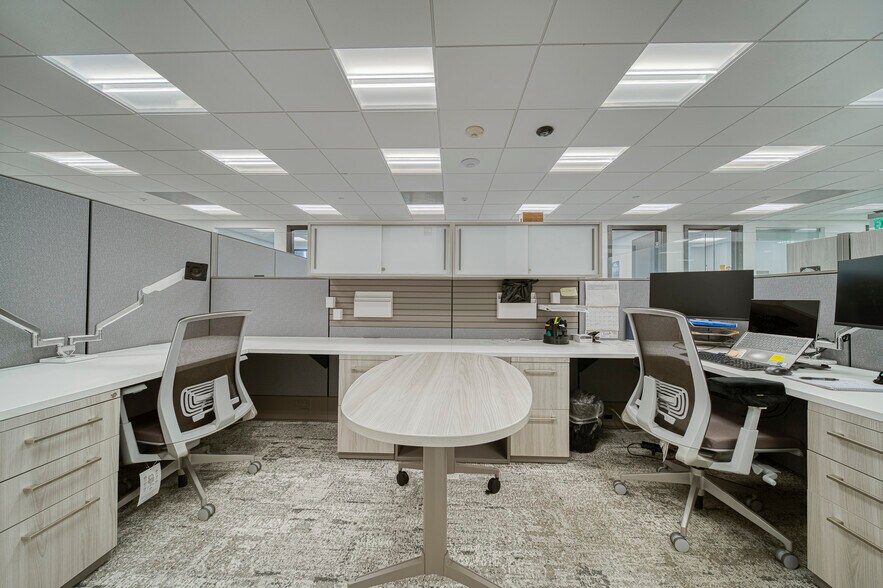 More Photos Of 1200 Brickell Ave, Miami Office For Lease