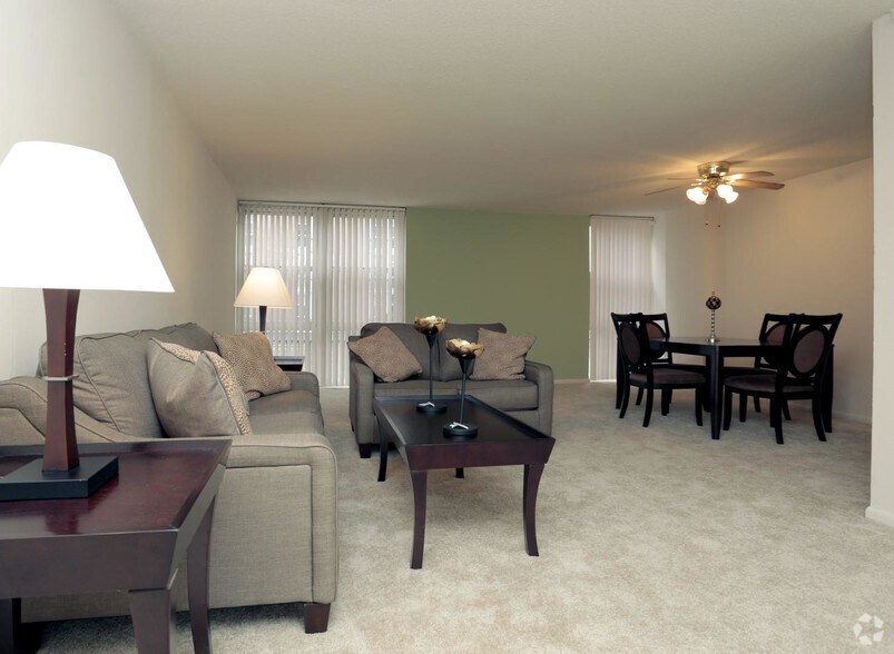 More Photos Of 8610-8650 Georgia Ave, Silver Spring Apartments For Lease