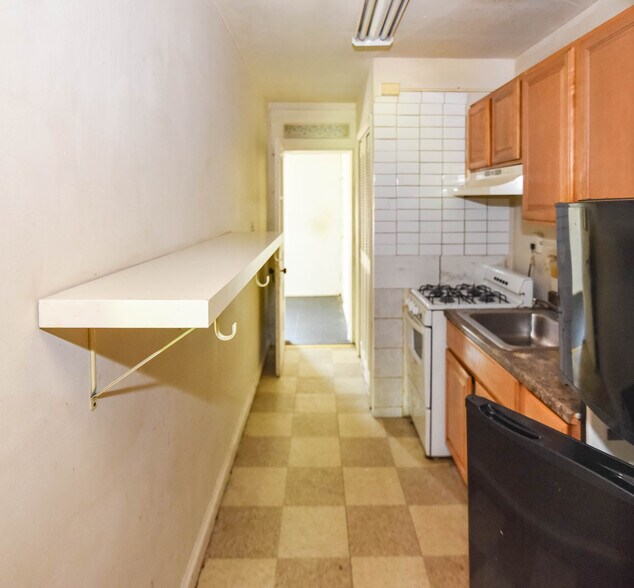 More Photos Of 2823 4th St NE, Washington Multifamily For Sale