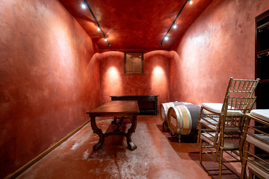 More Photos Of 1019-1091 Atlas Peak Rd, Napa Winery Vineyard For Lease