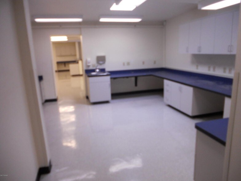 More Photos Of 2501 E Elm St, Tucson Rehabilitation Center For Sale