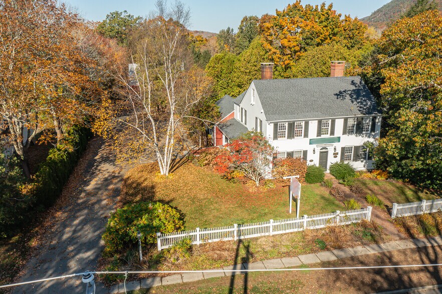 More Photos Of 73 Elm St, Camden Office For Sale