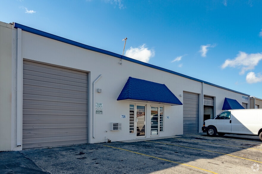 More Photos Of 710-716 NW 57th St, Fort Lauderdale Unknown For Lease