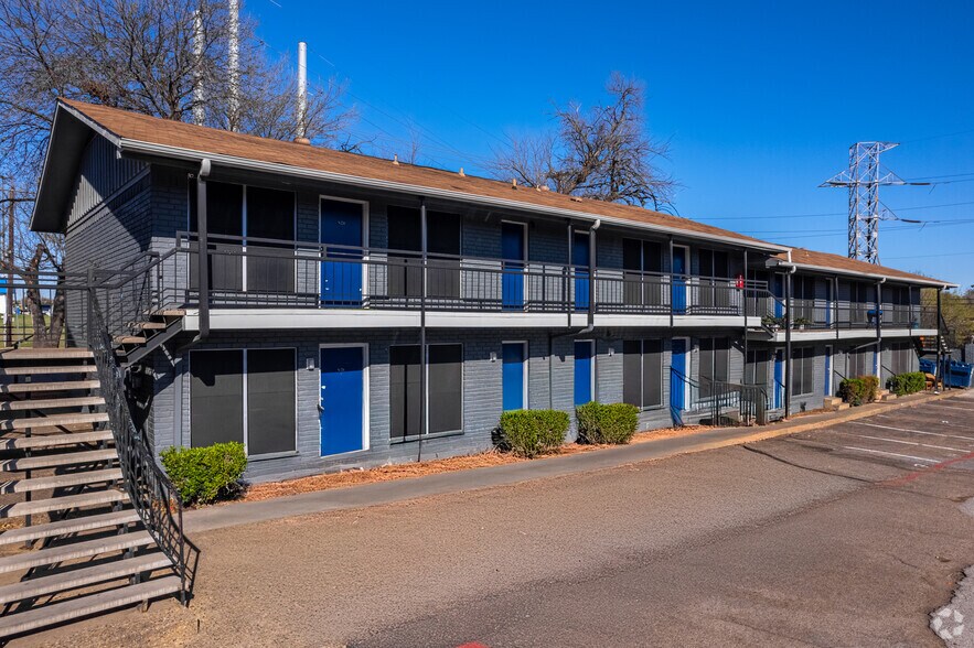 More Photos Of 14000 Esperanza Rd, Dallas Apartments For Sale