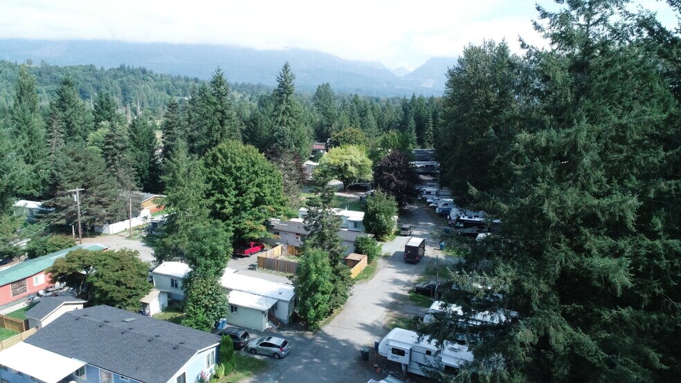 More Photos Of 36010 State Route 2, Sultan Manufactured Housing Mobile Home Park For Sale